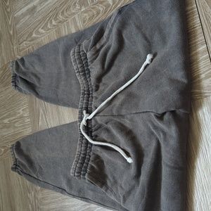 Joggers with pockets